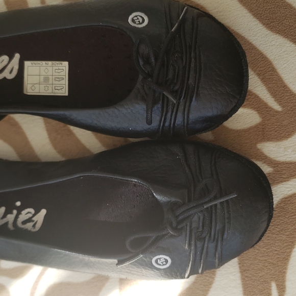 Womens Etnies ballet sneaker shoes - Picture 9 of 13